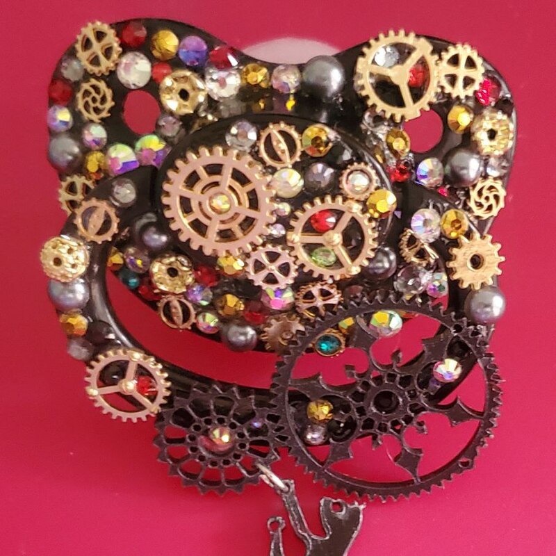 $70
(The film on the cat dangle is protective, to keep the piece from being scratched, and can be removed by you!)